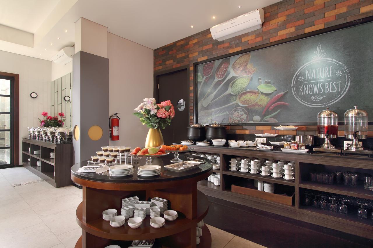 Helios Hotel Bone Watampone Kültér fotó